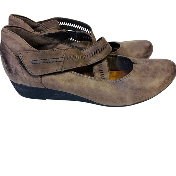 Rockport Women’s Janet Cross Strap Mary Jane 
Leather Comfort Wedge Brown 9.5N - Picture 4 of 7